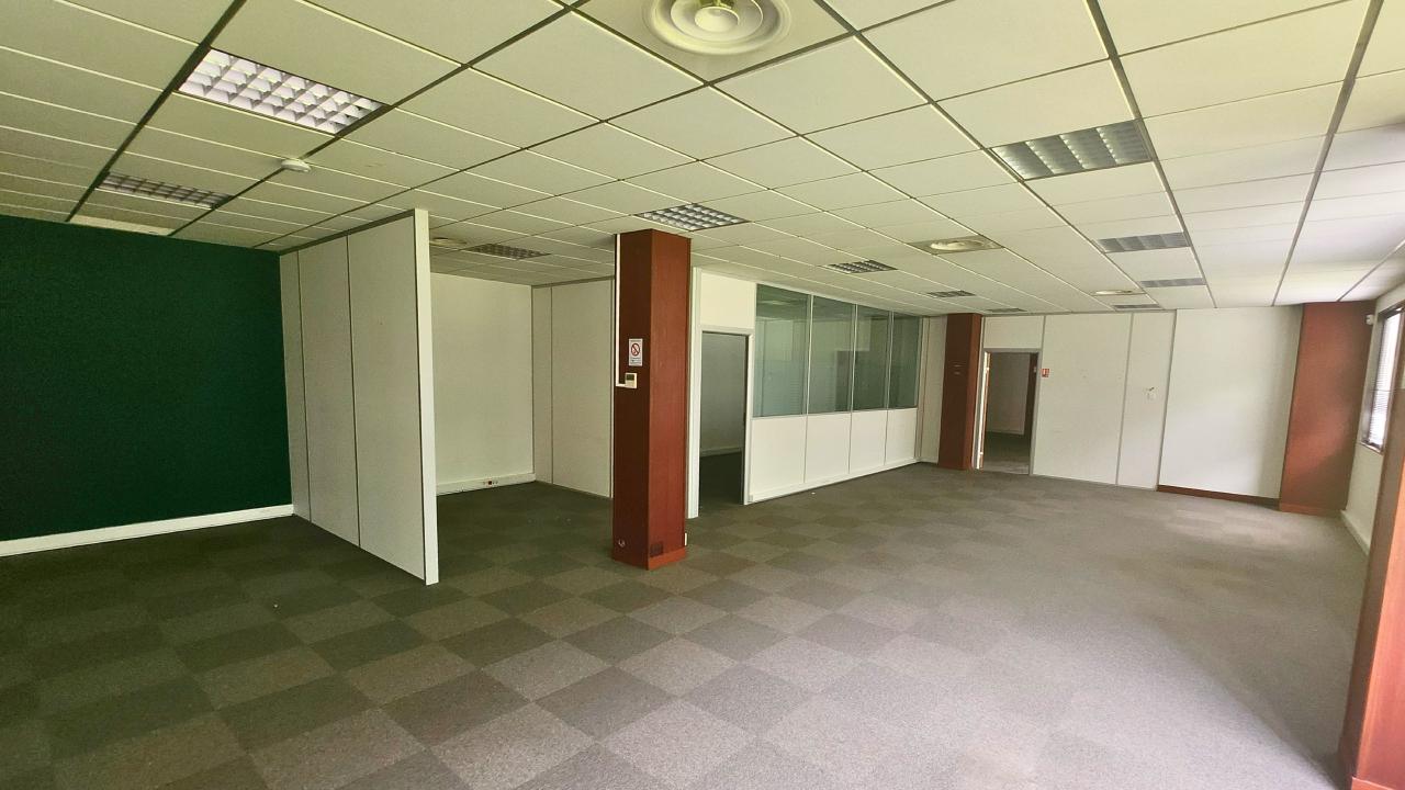 Bureau Saint Thibault des Vignes 660m² Location bureau Saint Thibault des Vignes Seine-et-Marne OLBUR2422807 2